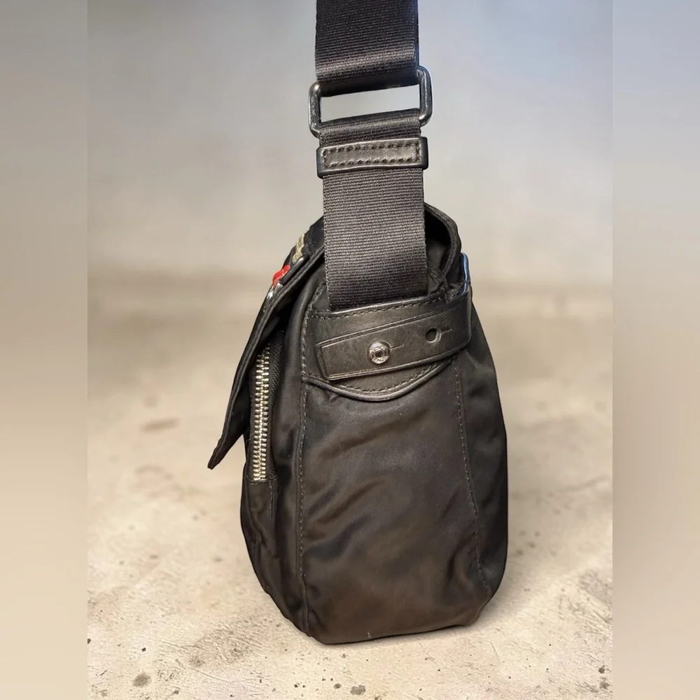 TUMI Black Ballistic Nylon Crossbody Messenger Travel Bag Adjustable Strap - Picture 6 of 14